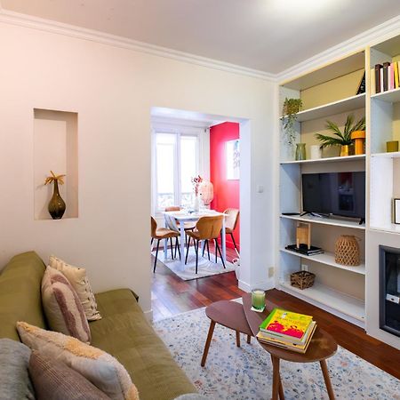Charming Apartment In Heart Of Parigi Esterno foto