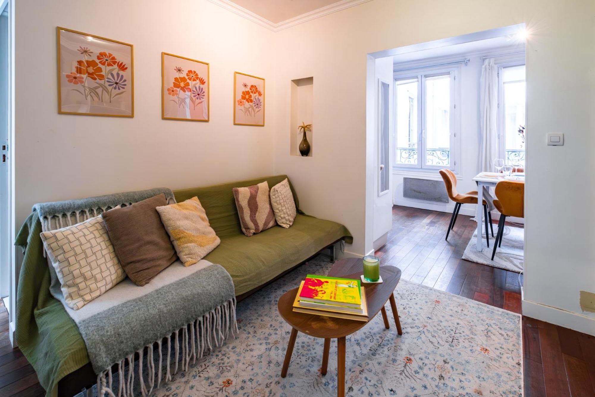 Charming Apartment In Heart Of Parigi Esterno foto